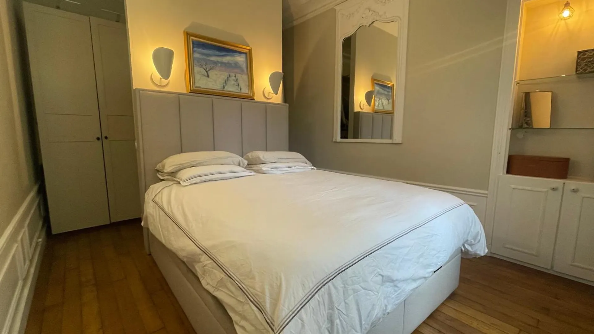 Appartement Avec Parking Paris France